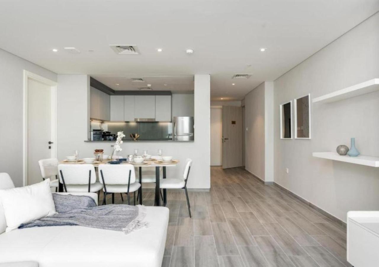 Luxury 2br Views In Midtown By Vibel Apartment