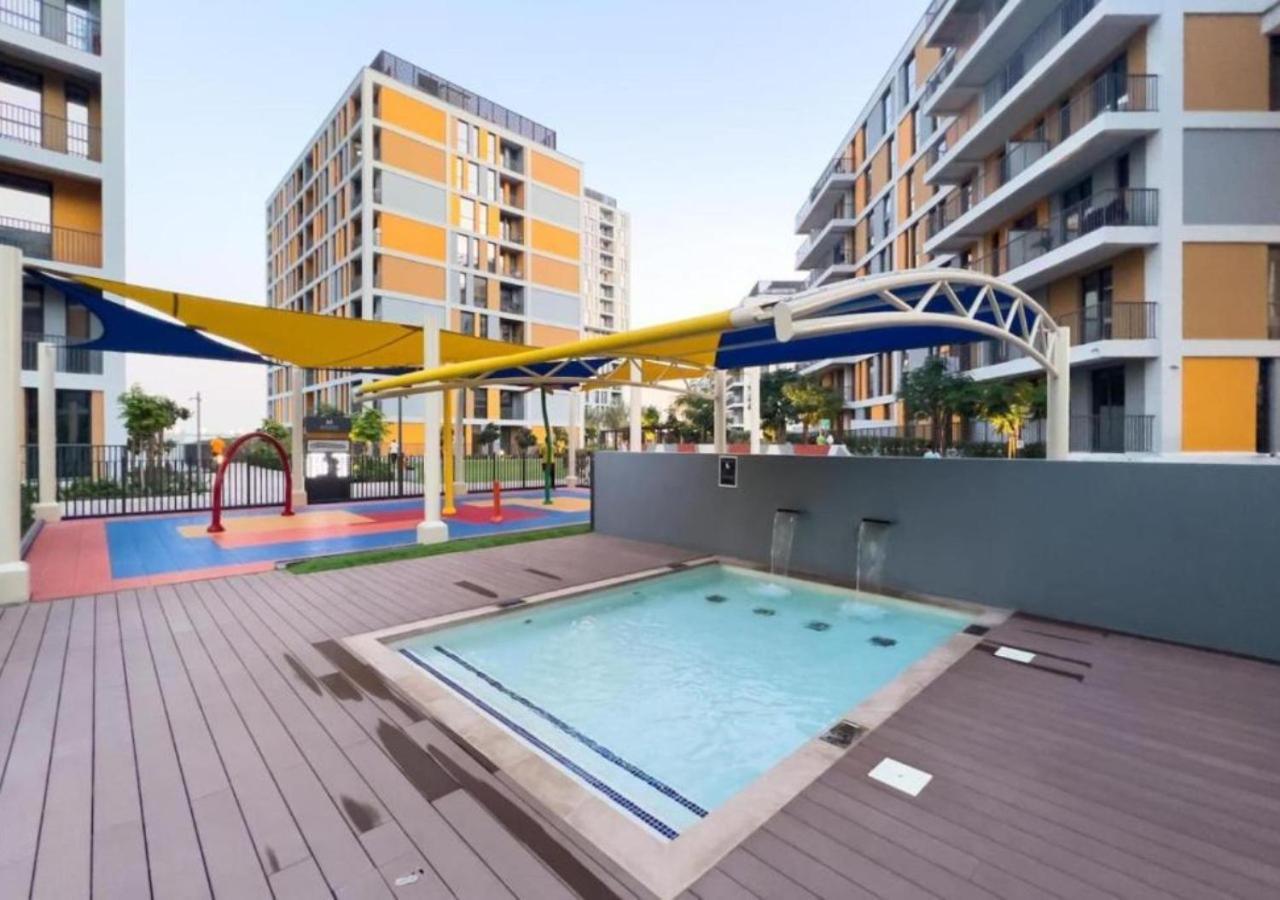 Apartment Luxury 2br Views In Midtown By Vibel Dubai